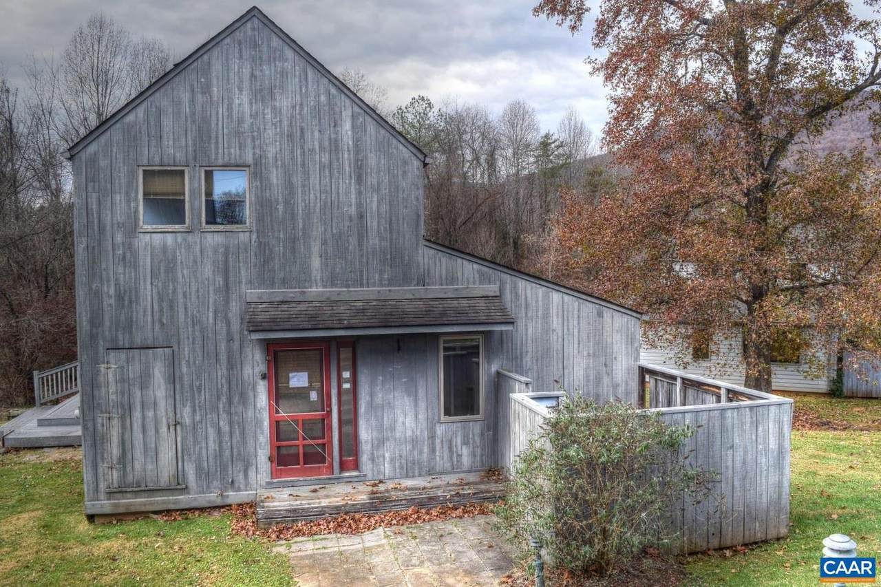 48 Meadow Ln - Photo 1