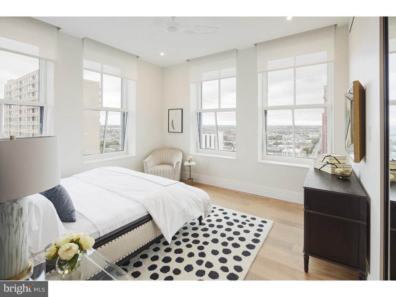 1401 Spruce Street - Photo 1