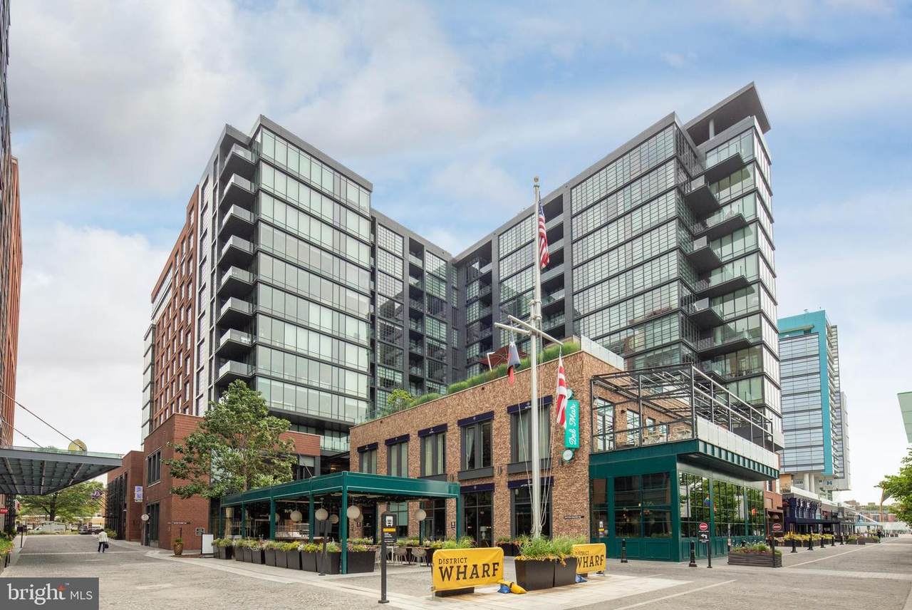 45 Sutton Square - Photo 1