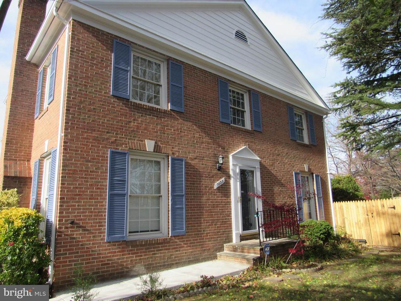 7020 Bradwood Court - Photo 1
