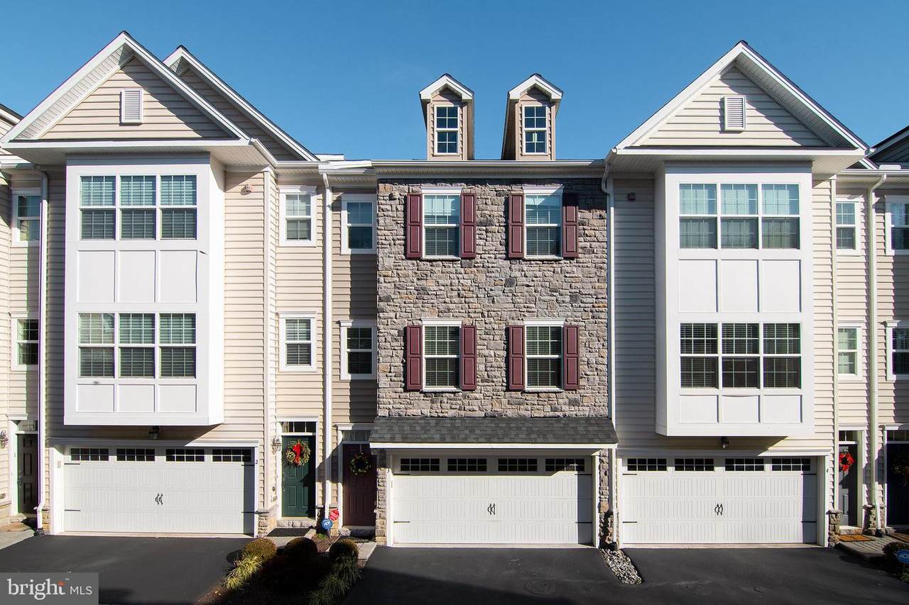 11 Wyoming Avenue - Photo 1