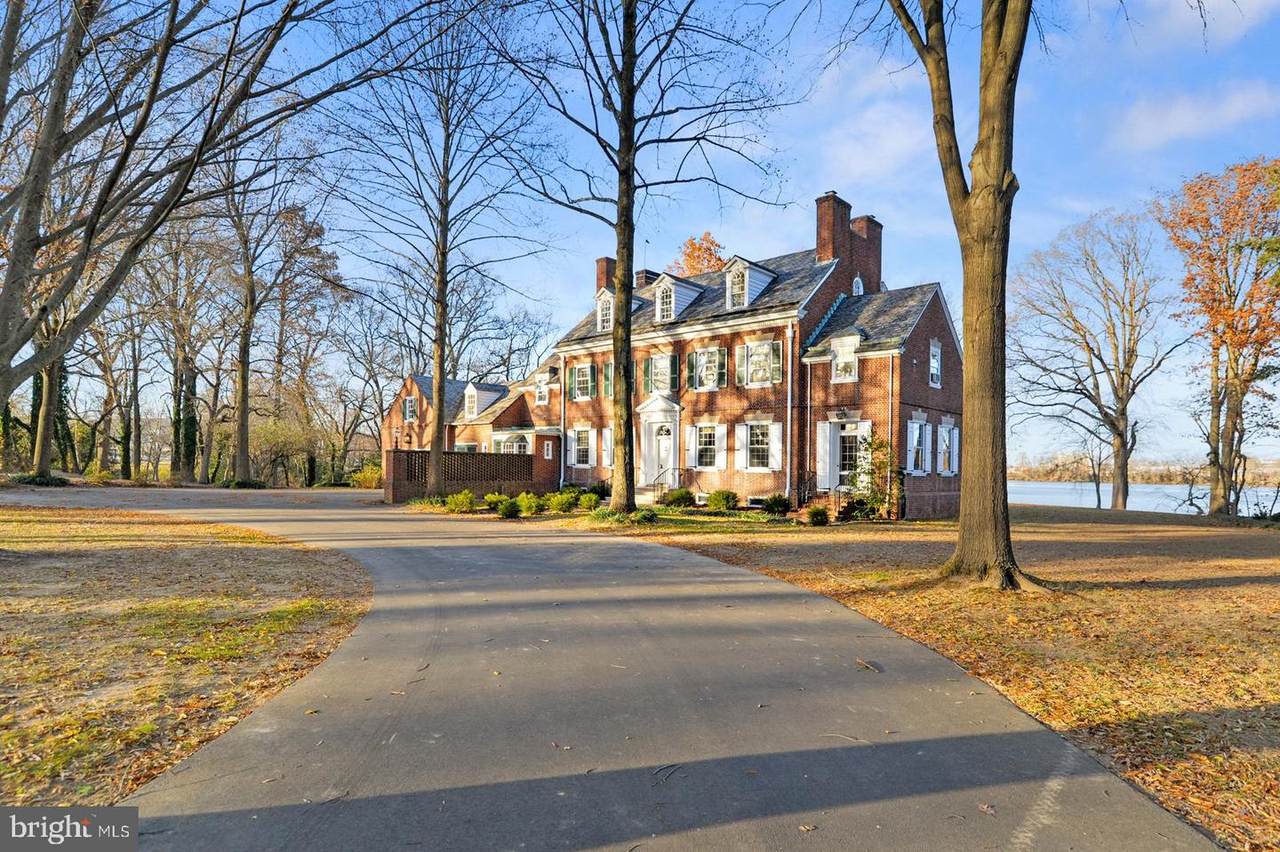 233 Walker Road - Photo 1