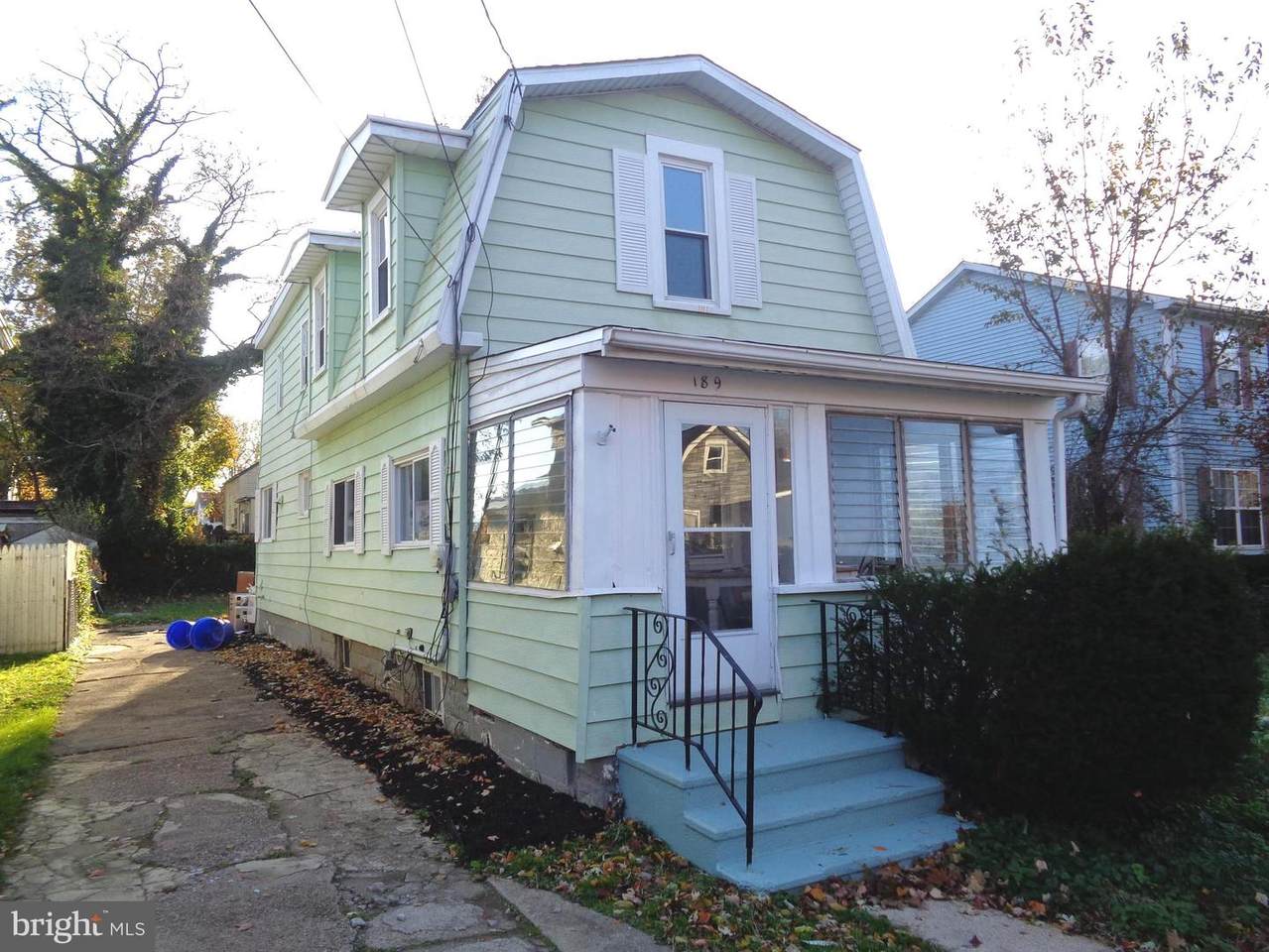 189 Parkinson Avenue - Photo 1