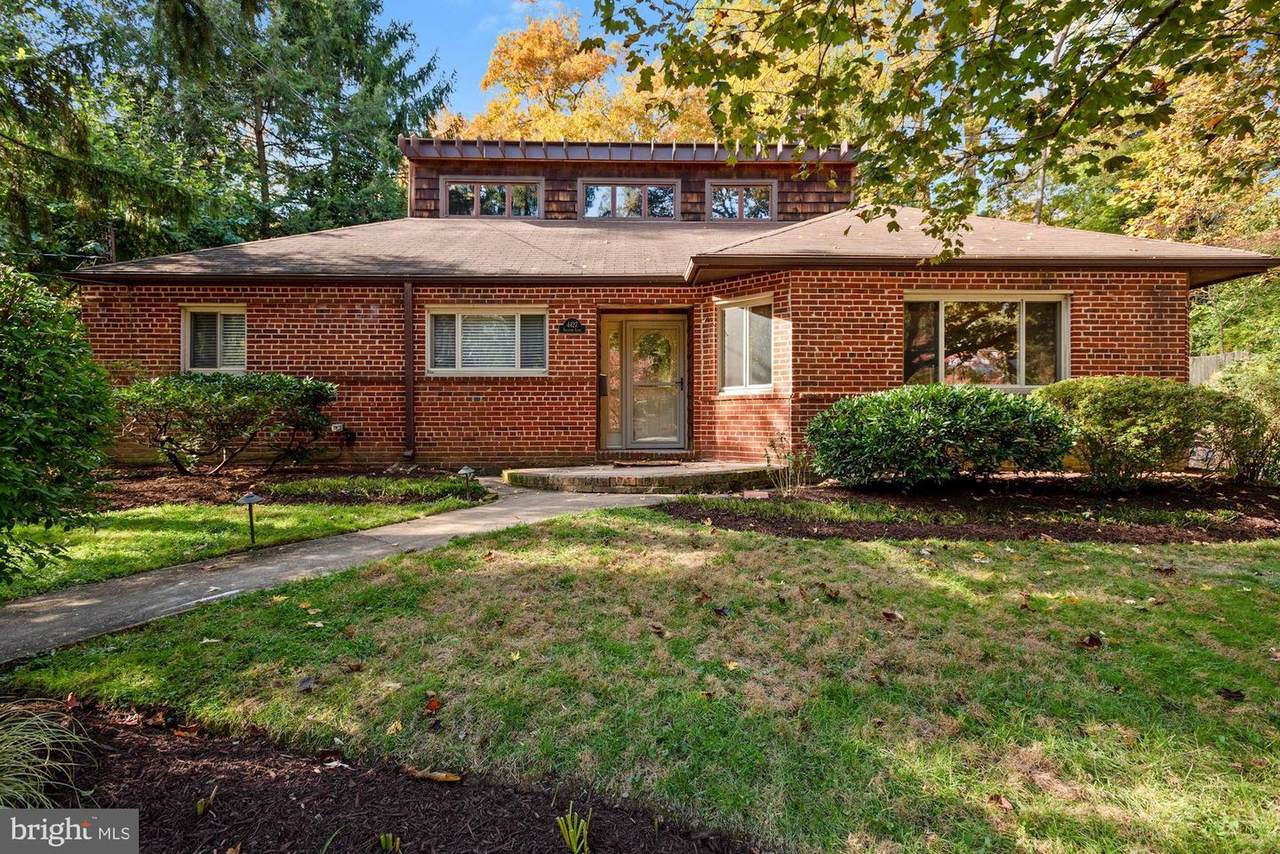 4427 Vacation Lane - Photo 1