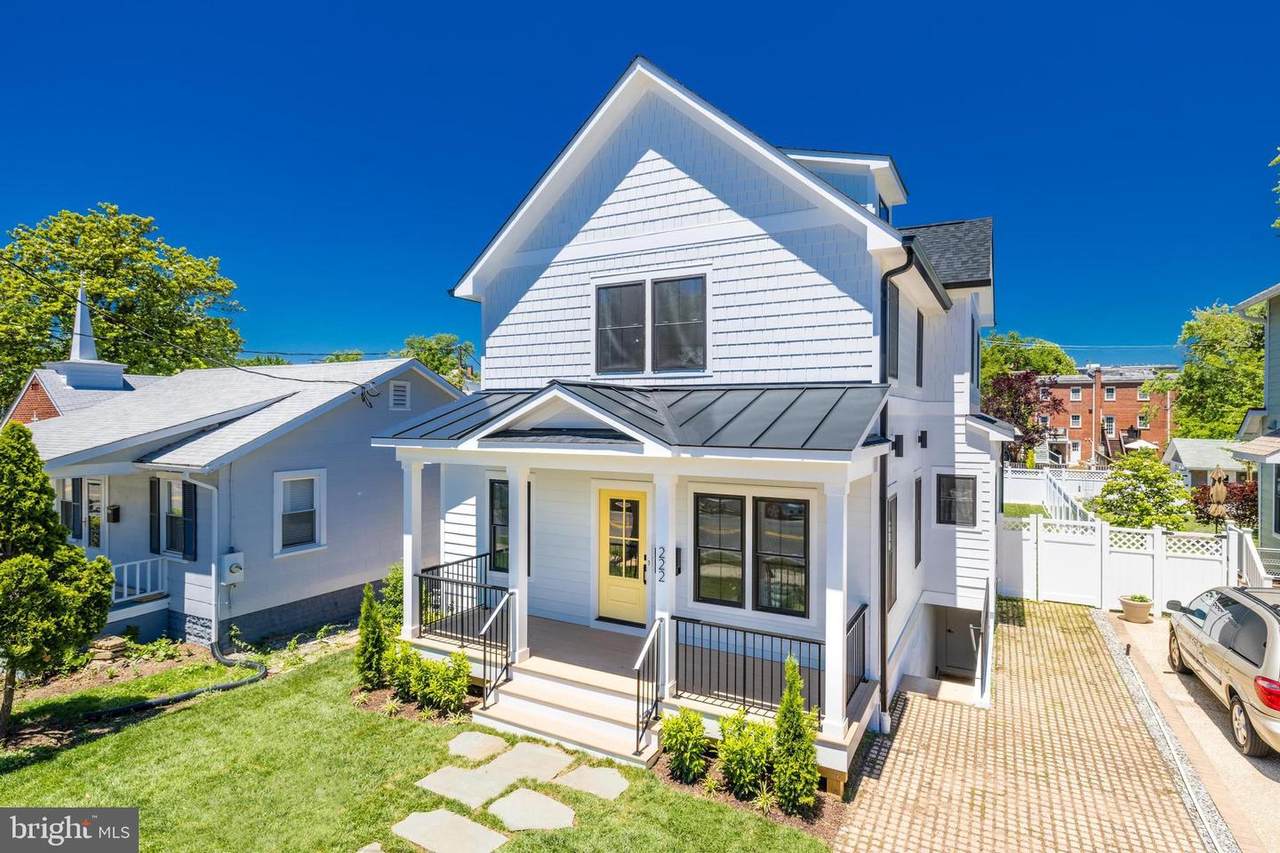 222 Monroe Avenue - Photo 1