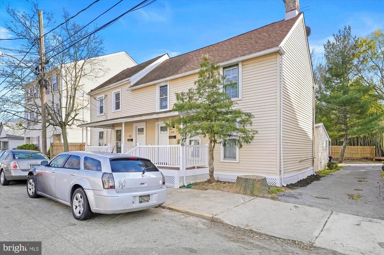 20 Anderson Street - Photo 1