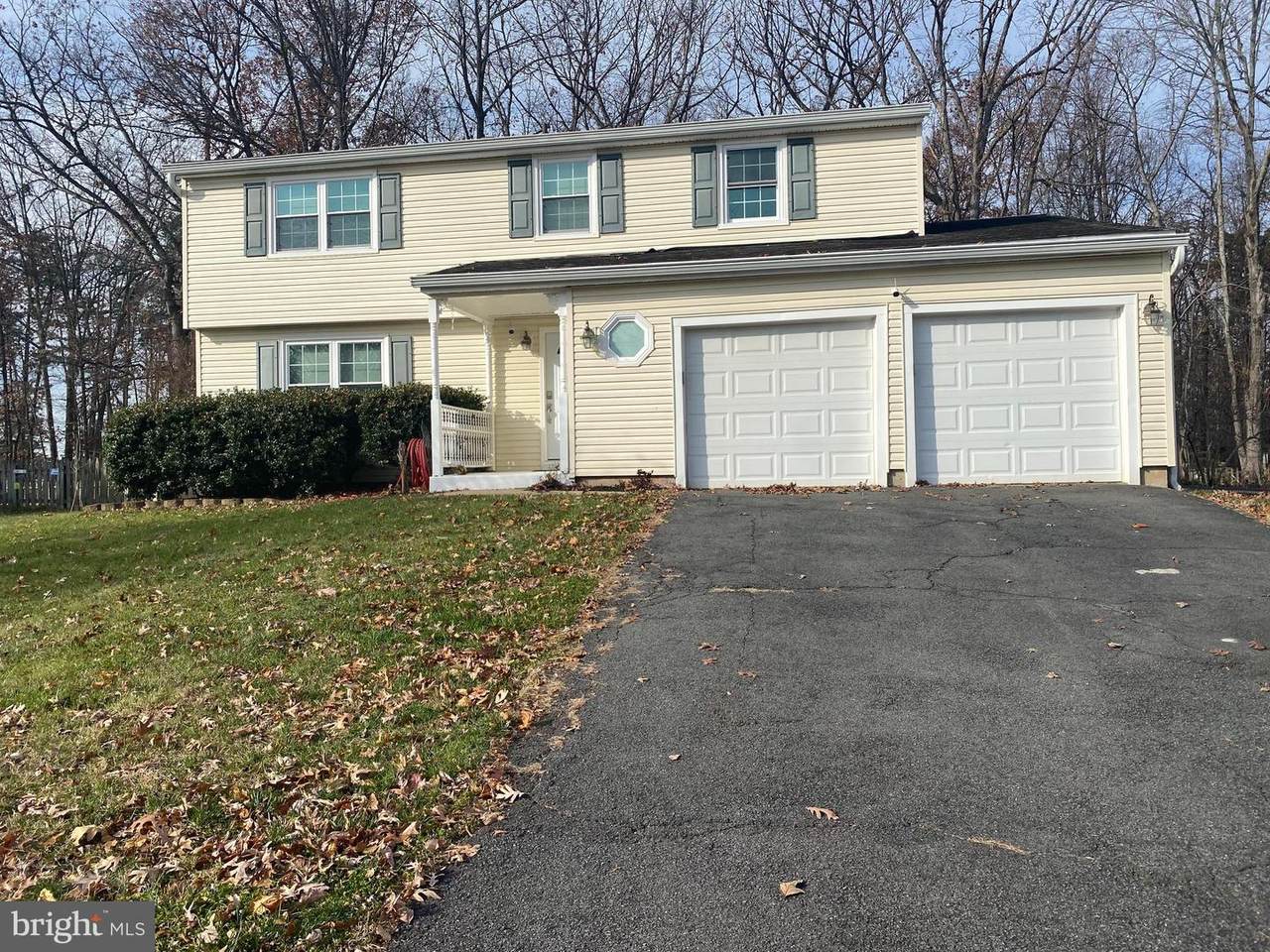 109 Tamarack Court - Photo 1