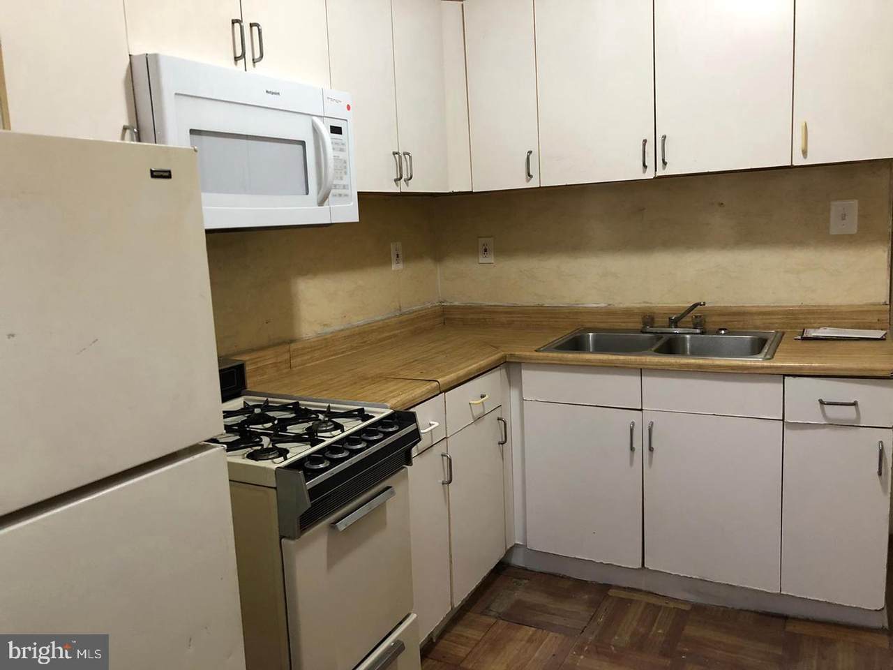 819 Allegheny Avenue - Photo 1