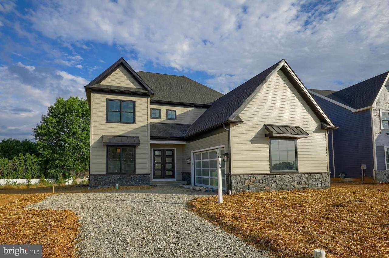 3010 Morning Thistle Circle - Photo 1