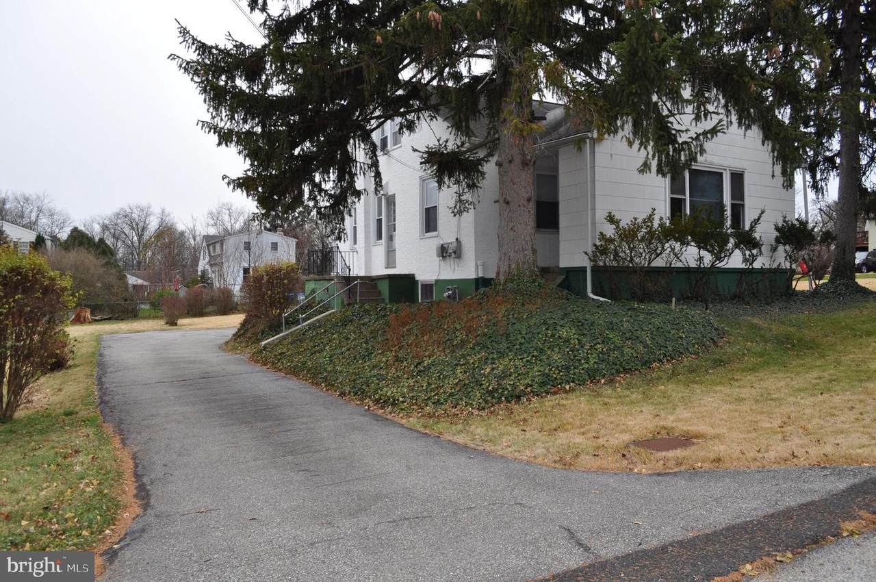 110 Farview Avenue - Photo 1