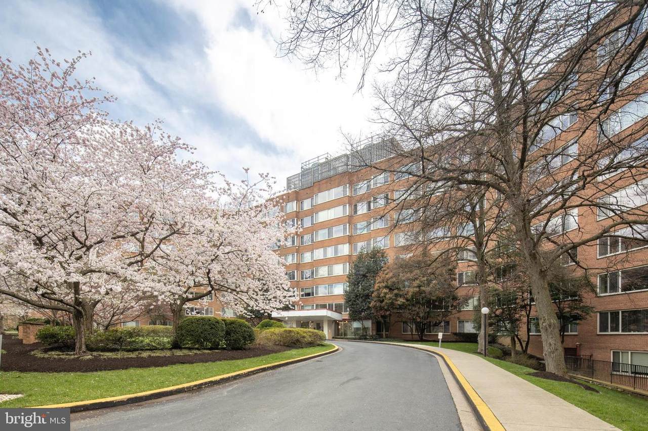 4000 Tunlaw Road - Photo 1
