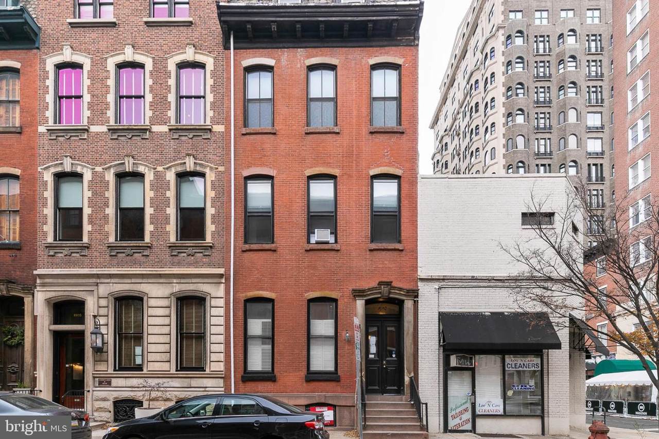 1903 Spruce Street - Photo 1
