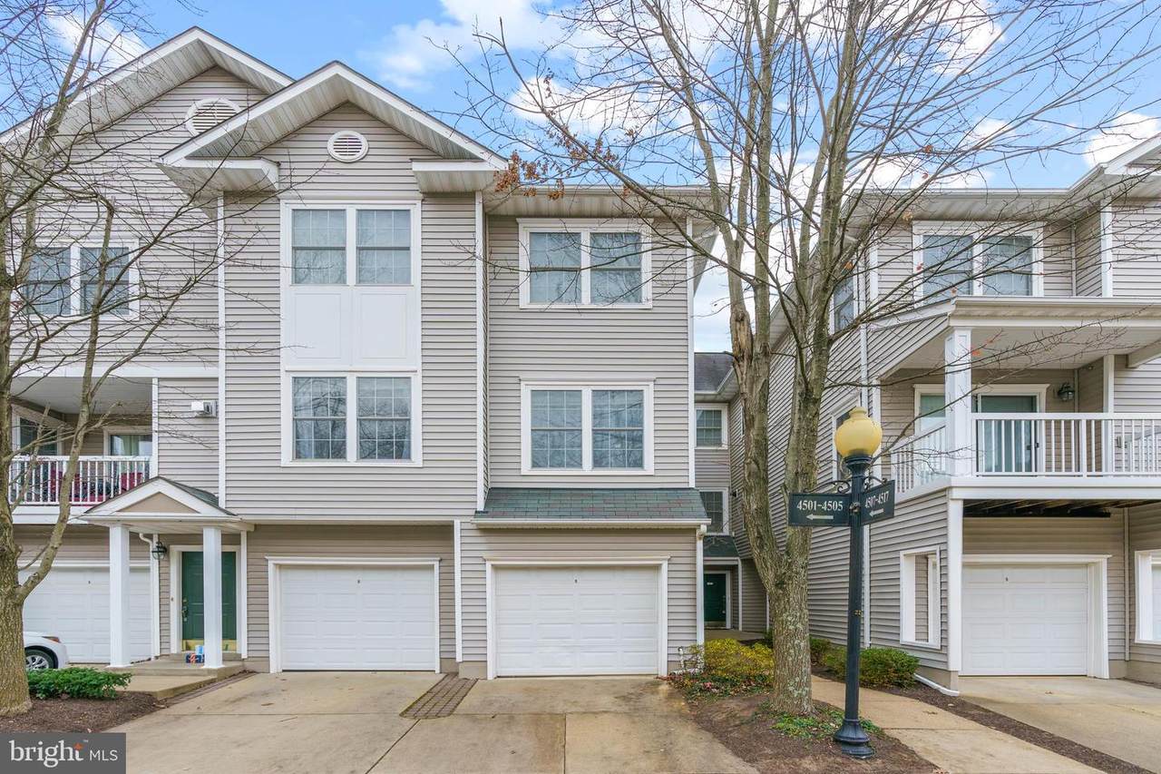 4509 Superior Square - Photo 1