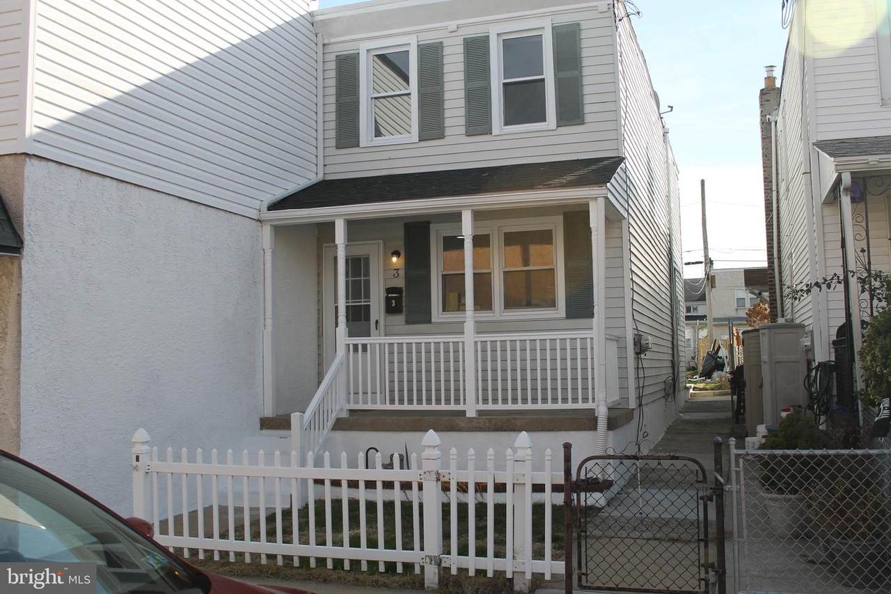 3 8TH Street - Photo 1