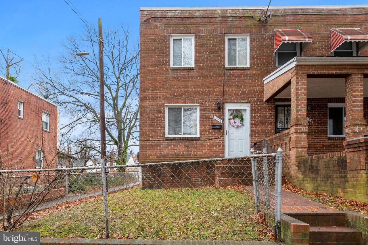 148 Darrington Street - Photo 1