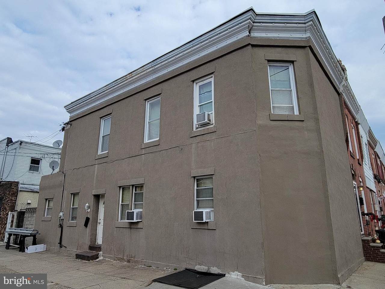 363 Fitzgerald Street - Photo 1