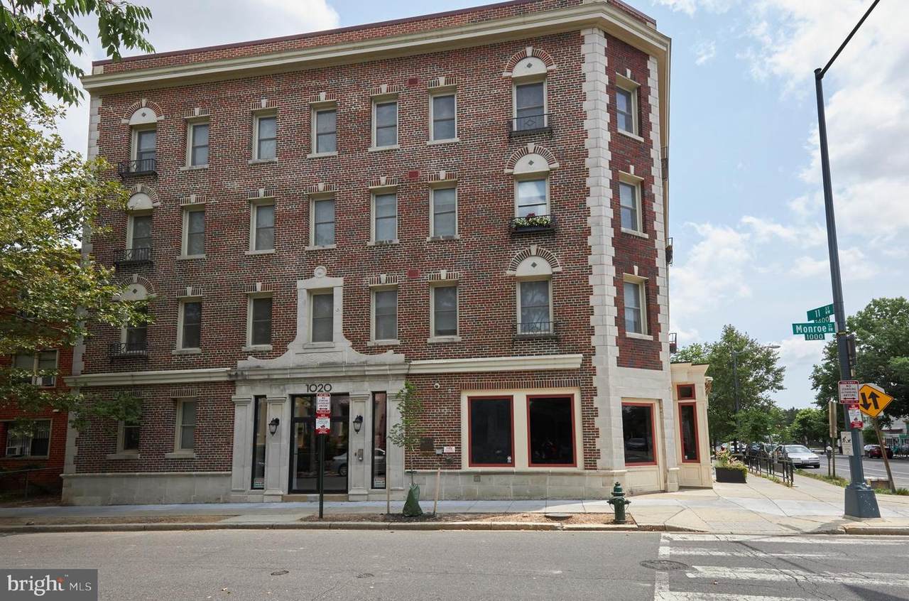 1020 Monroe Street - Photo 1