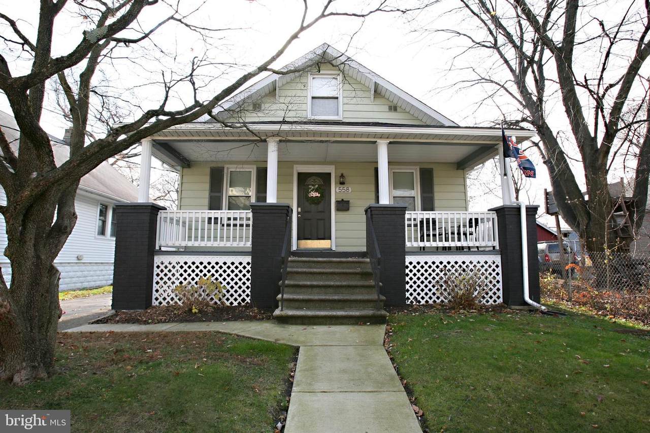 558 Walnut Street - Photo 1