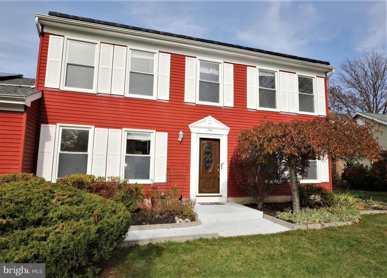 9 Franklin Drive - Photo 1