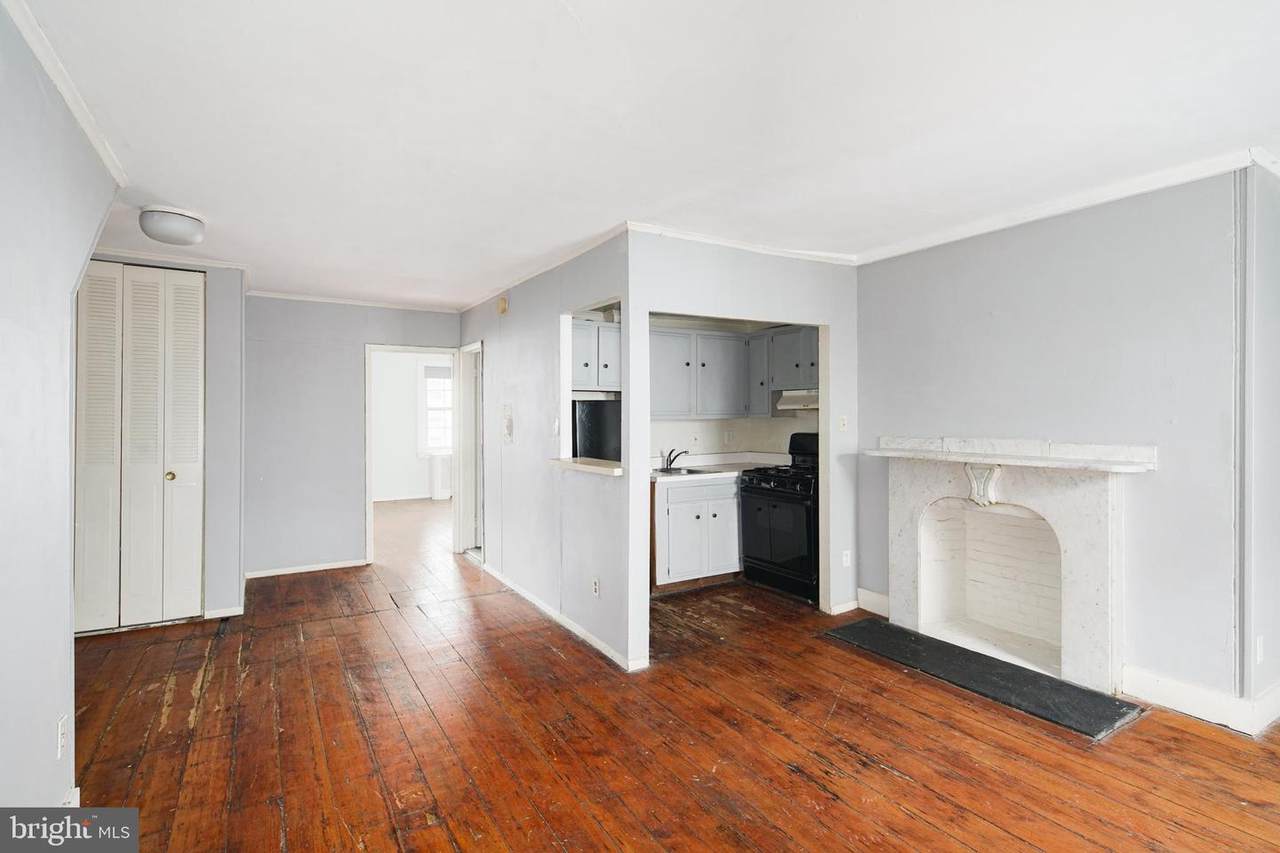 1225 Spruce Street - Photo 1