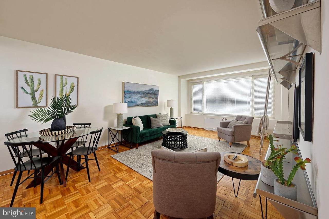 2475 Virginia Avenue - Photo 1