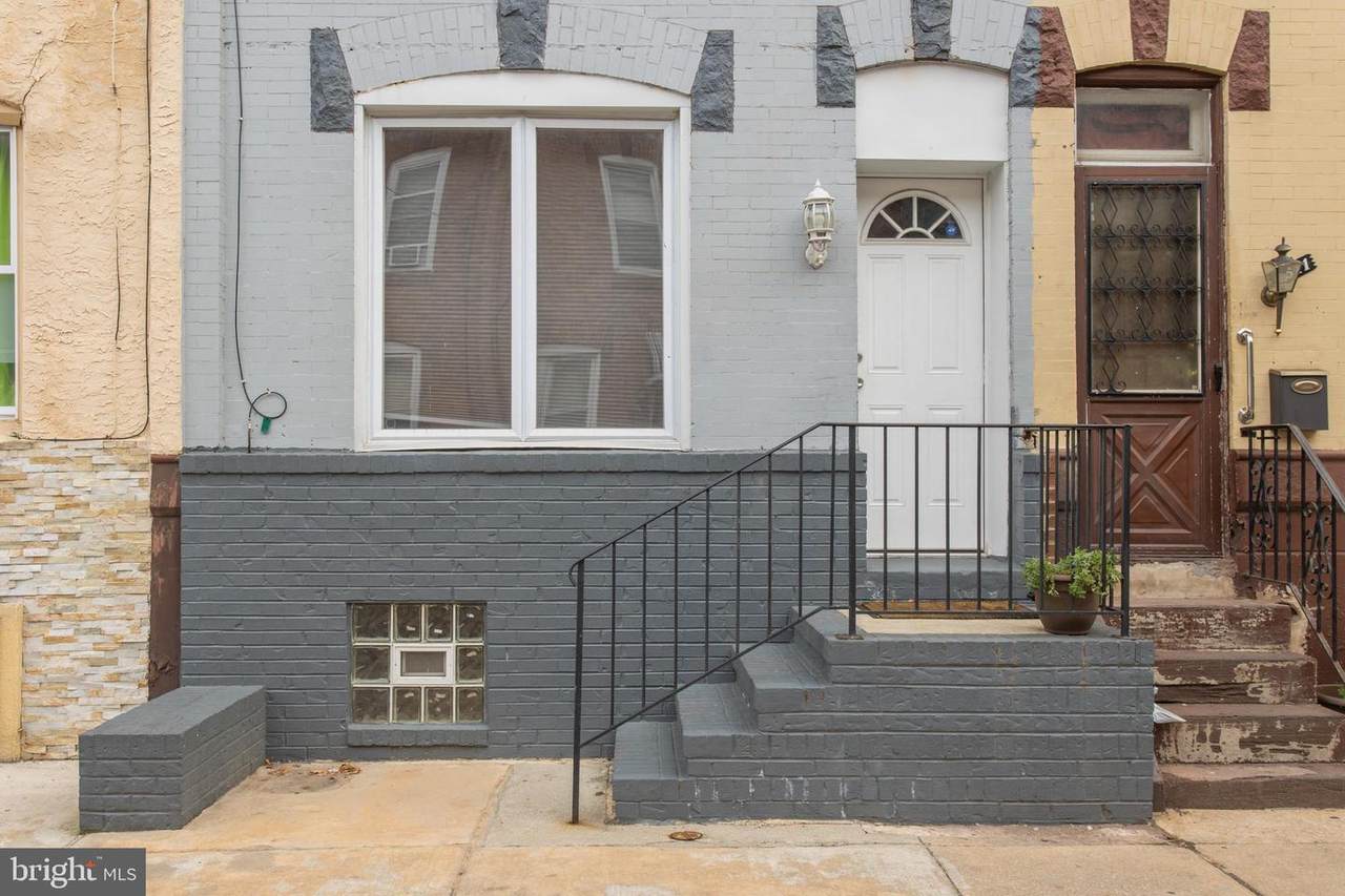 1609 Ringgold Street - Photo 1