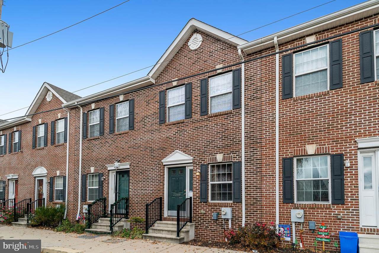 2549 Pickwick Street - Photo 1