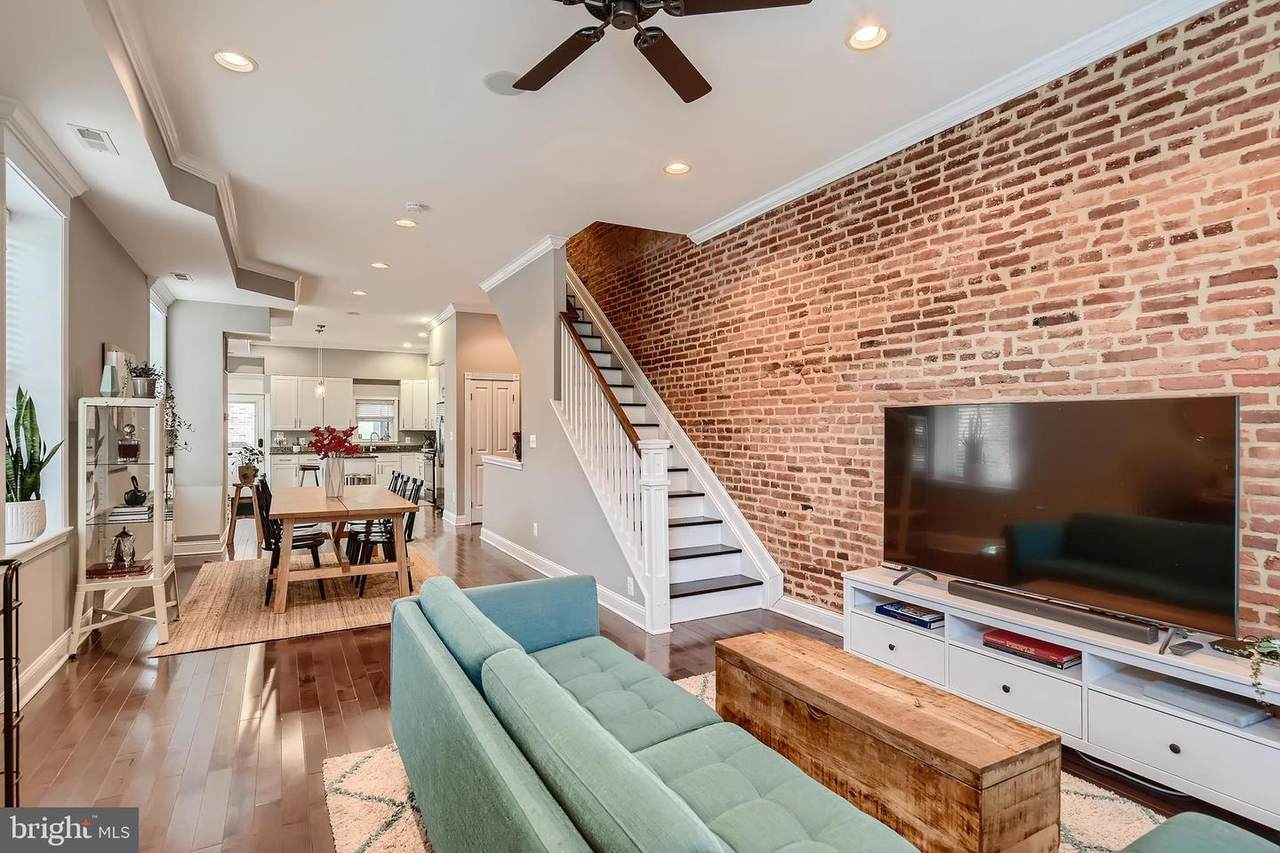 3000 Baltimore Street - Photo 1