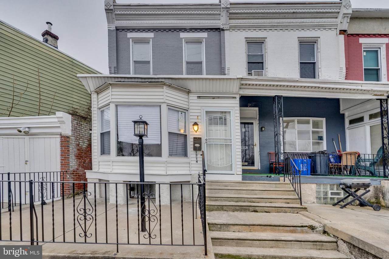 1314 48TH Street - Photo 1