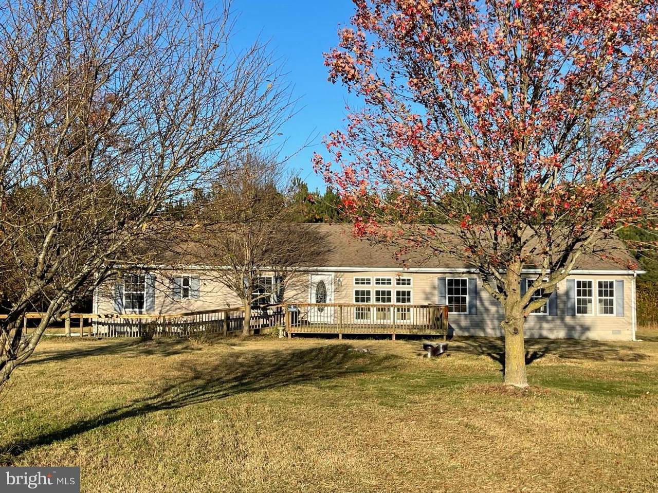 16445 Whitesville Road - Photo 1