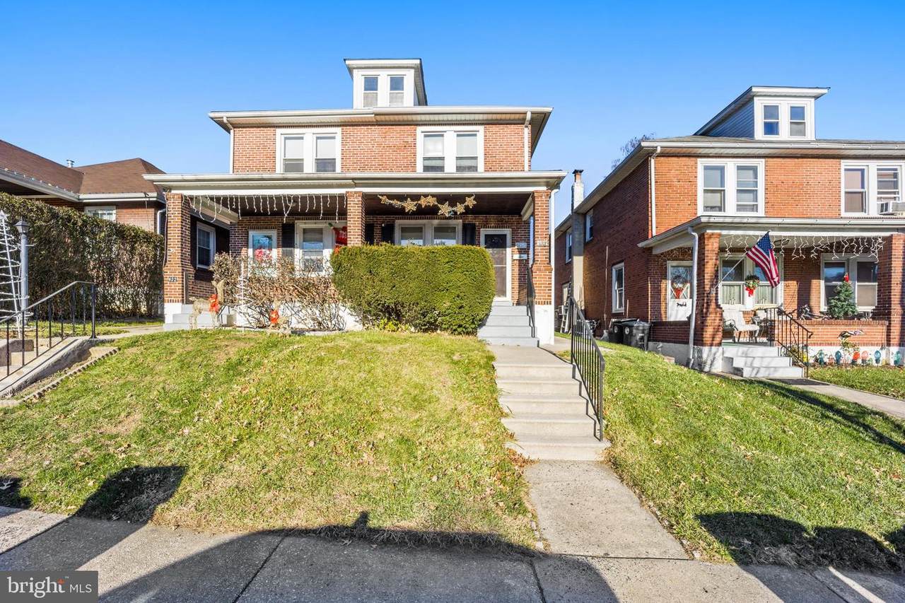 434 9TH Avenue - Photo 1
