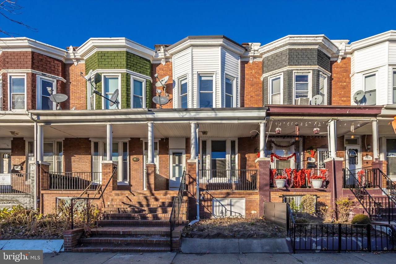 414 28TH Street - Photo 1