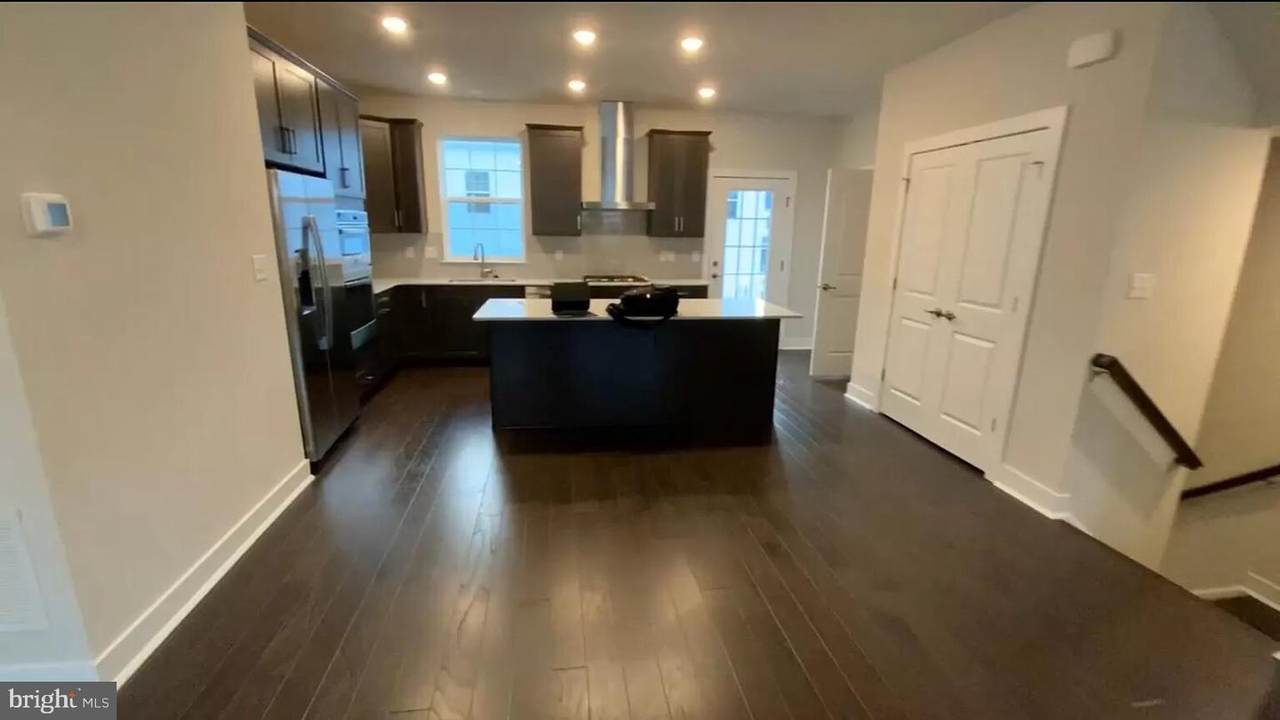 228 Red Leaf Lane - Photo 1