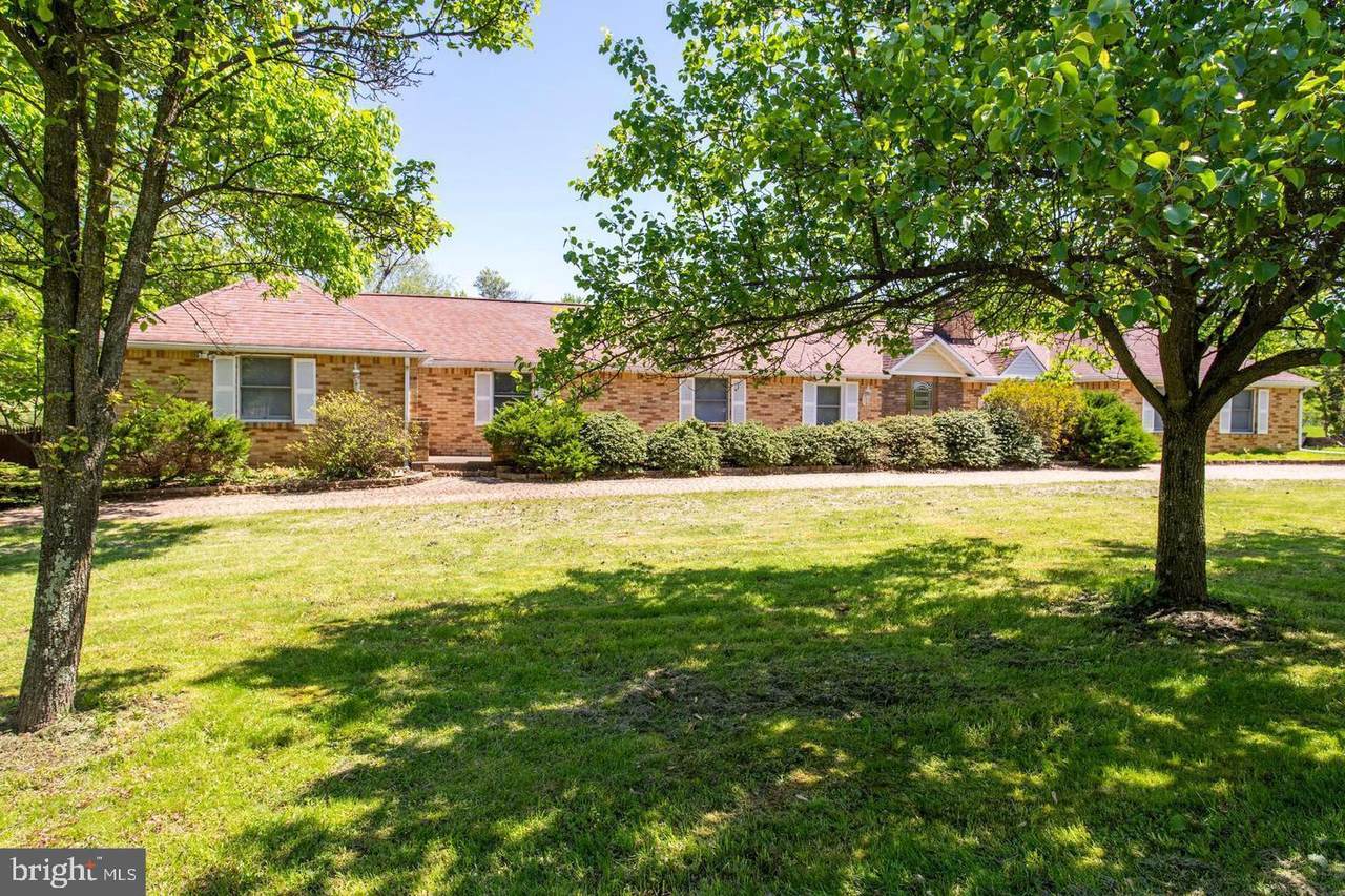 6055 Worthington Road - Photo 1