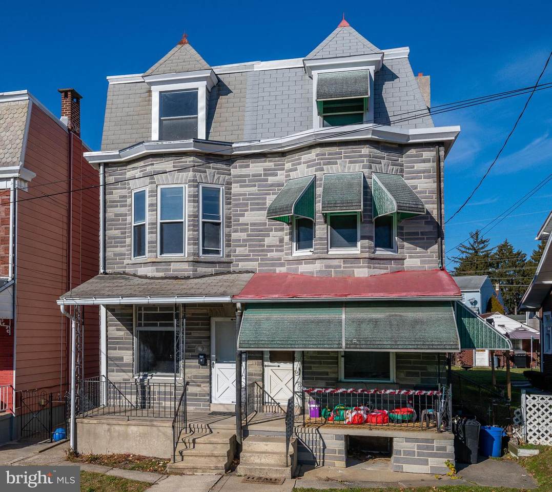 9 Bernhart Avenue - Photo 1