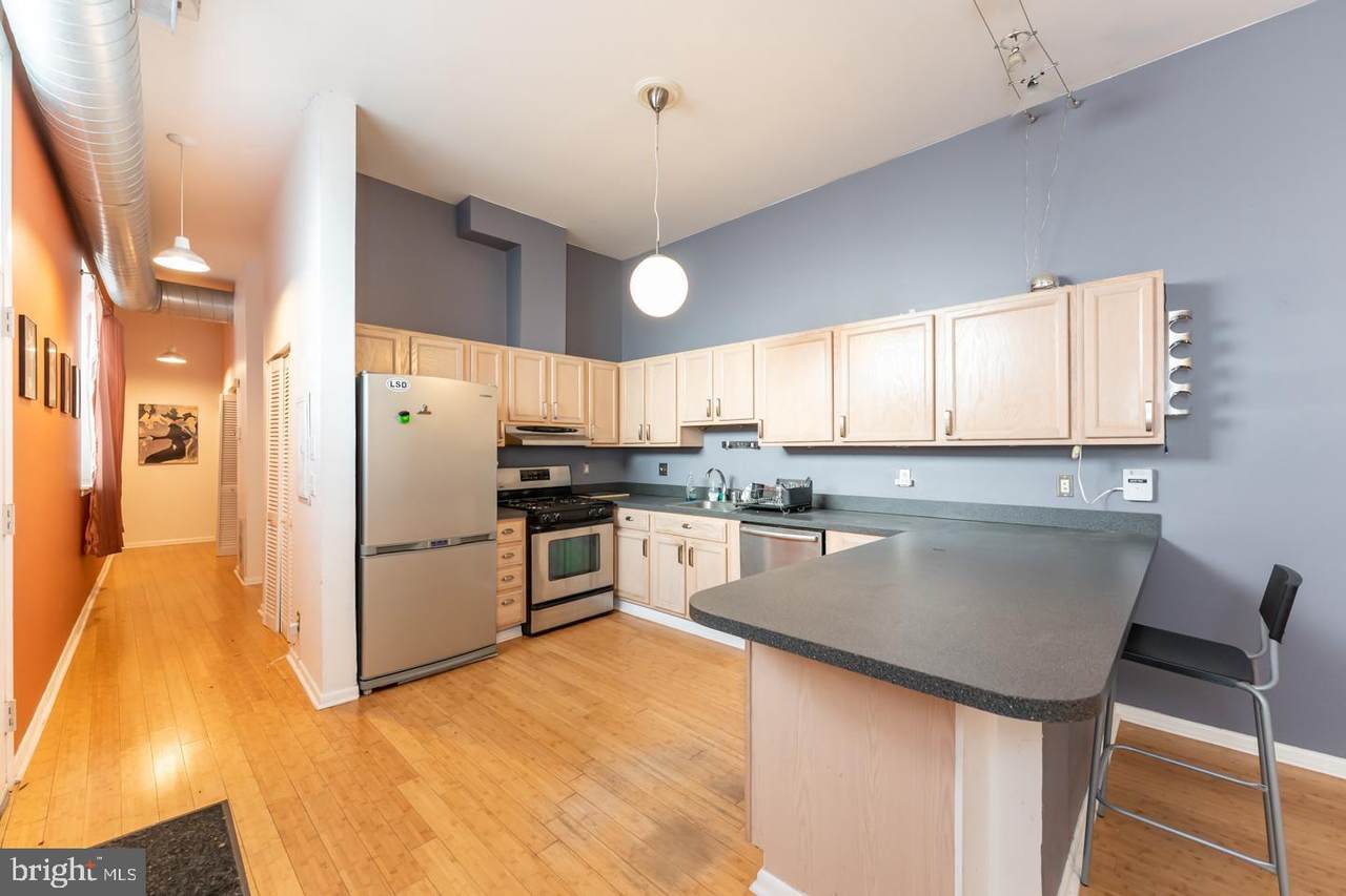 735-37 2ND Street - Photo 1