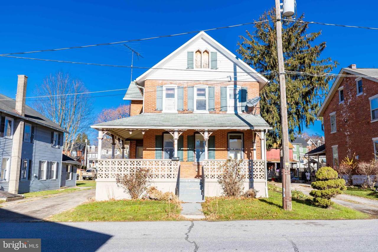 11 Maple Avenue - Photo 1