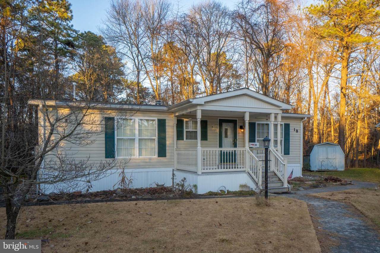 18 Skyline Drive - Photo 1