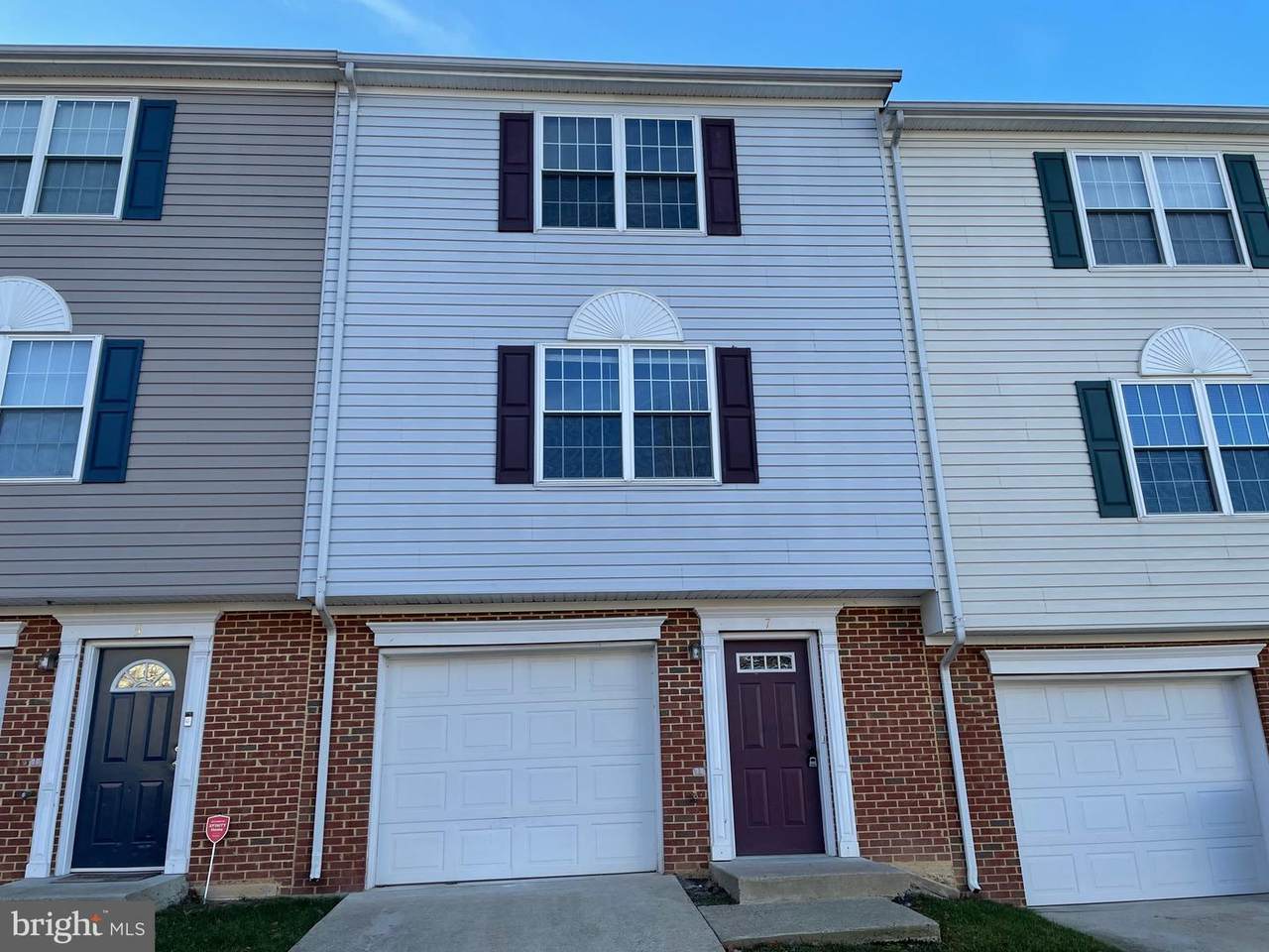 7 Green Bell Lane - Photo 1