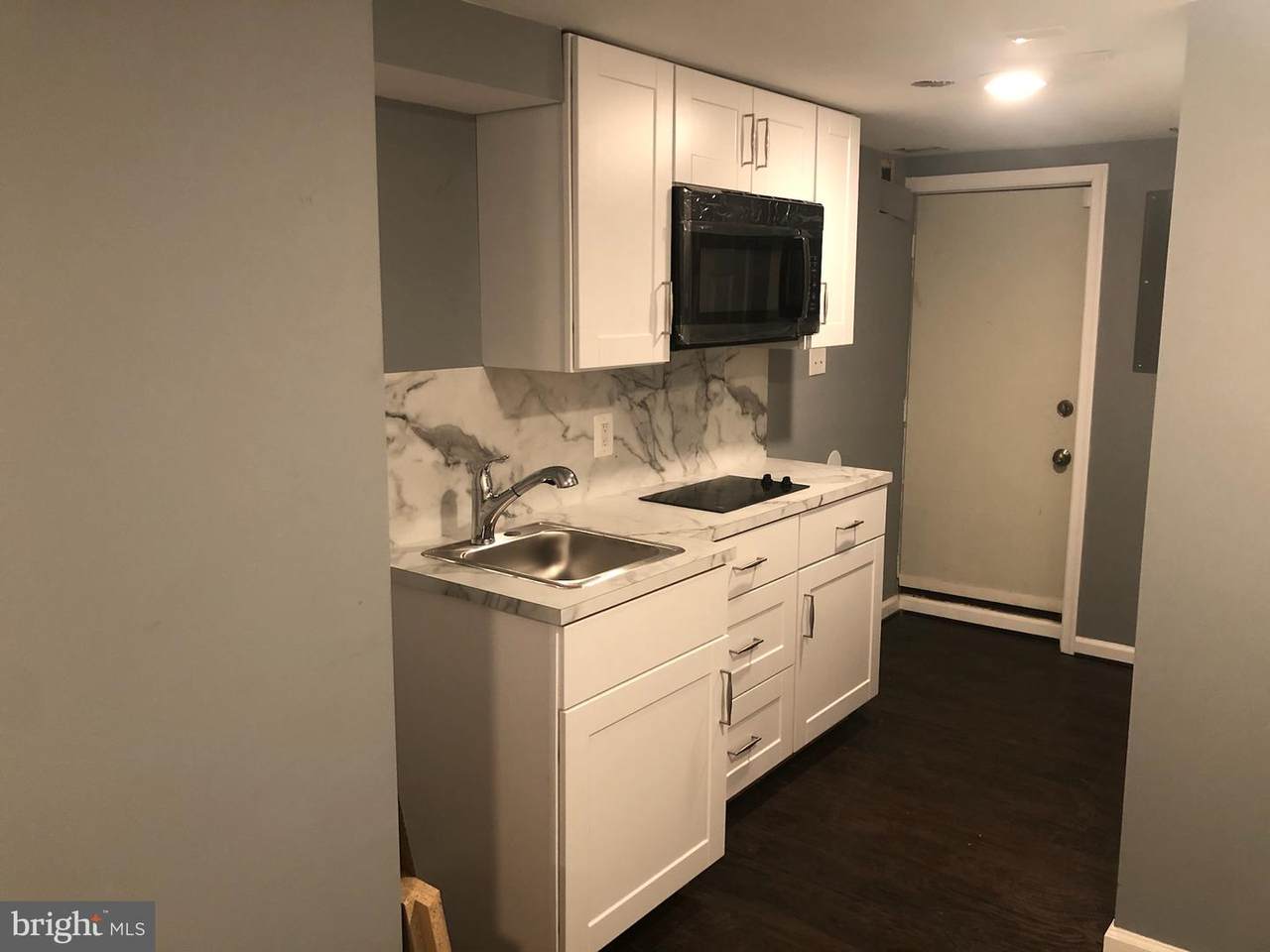 306 Lehigh Street - Photo 1