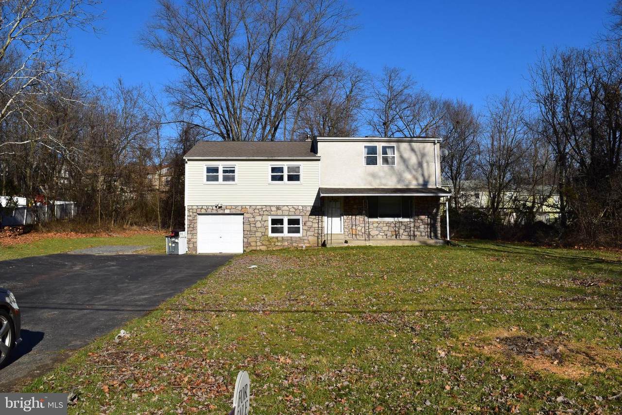 3235 Marilyn Avenue - Photo 1