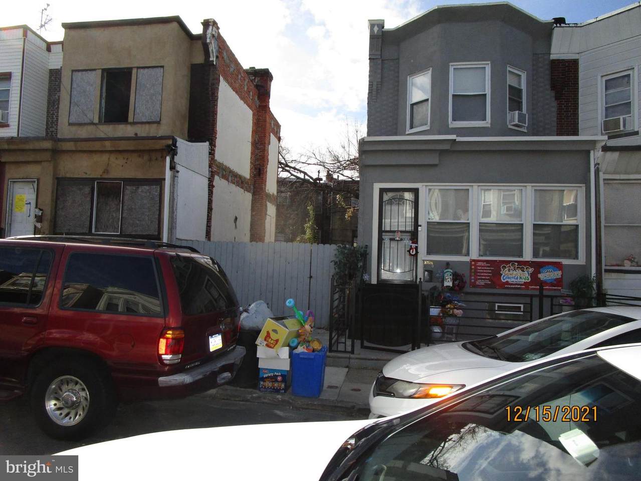 1722 Yewdall Street - Photo 1