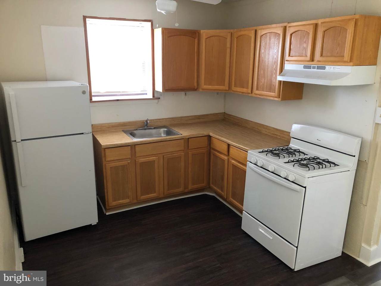 1627 Reed Street - Photo 1