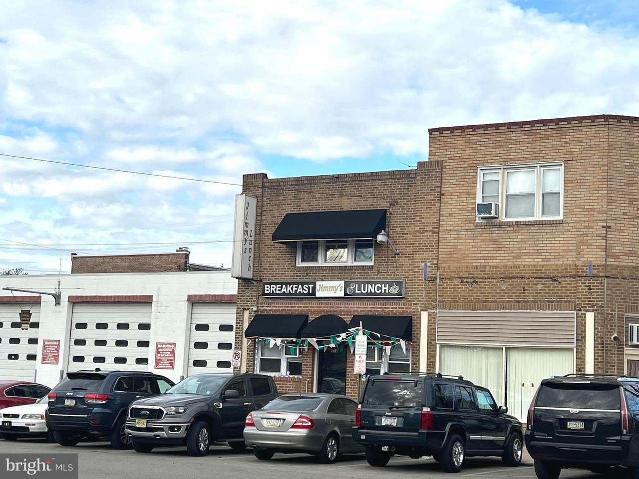 926 Chester Pike - Photo 1