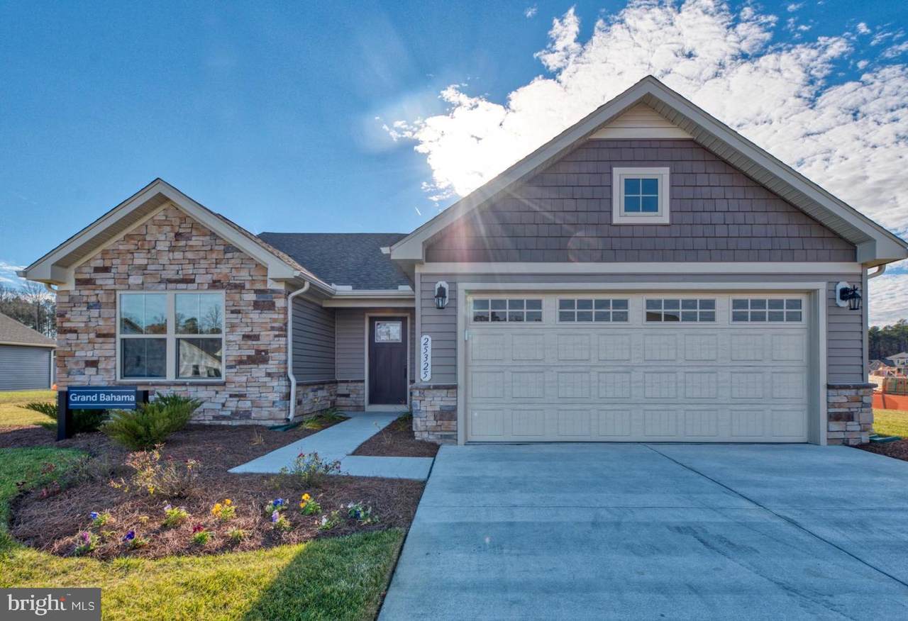 25325 Tannin Circle - Photo 1