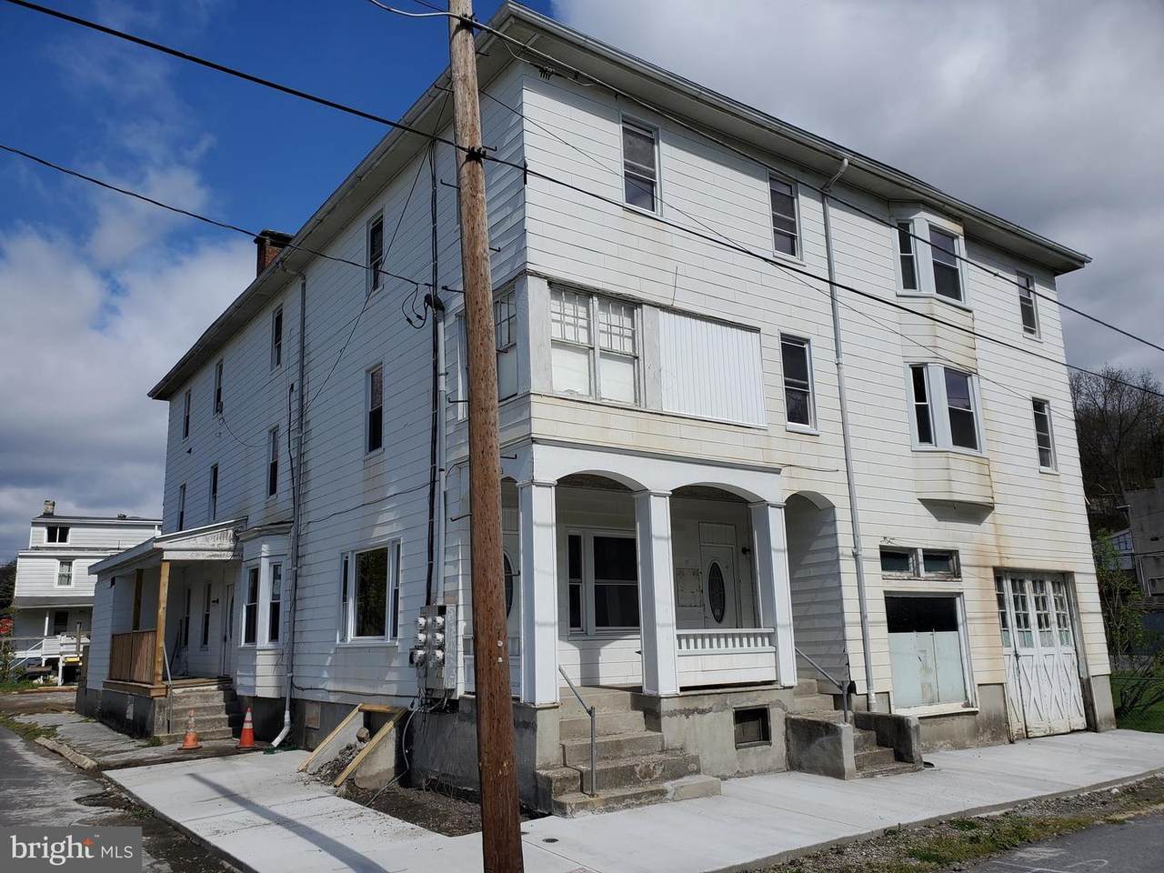 10 Valley Street - Photo 1