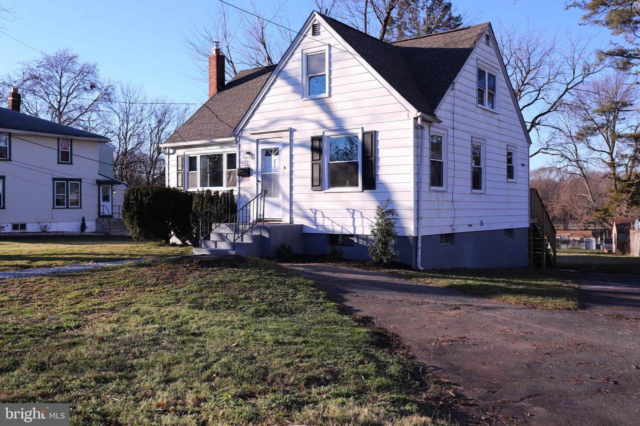 522 Johnson Avenue - Photo 1