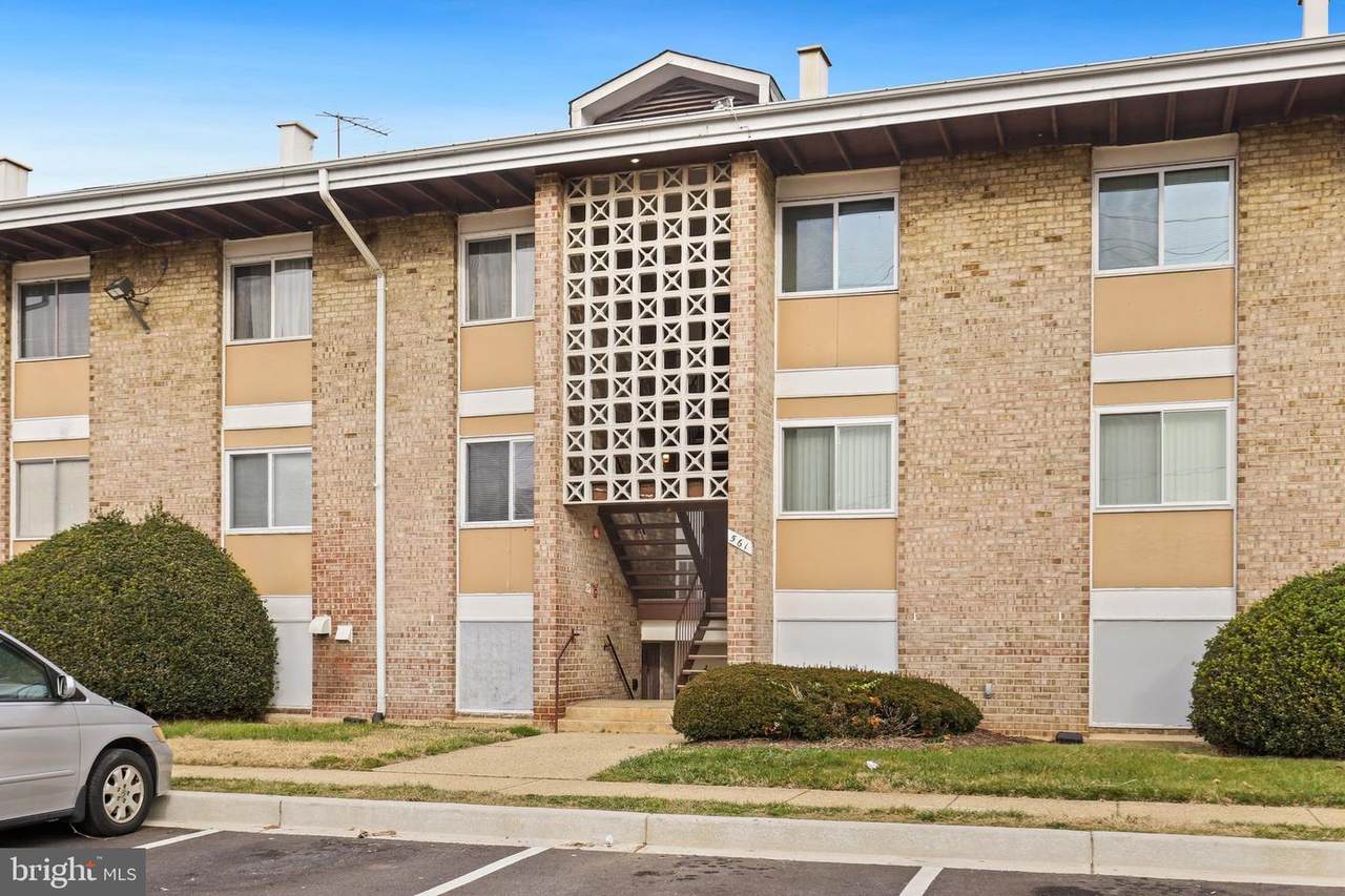 561 Wilson Bridge Drive - Photo 1