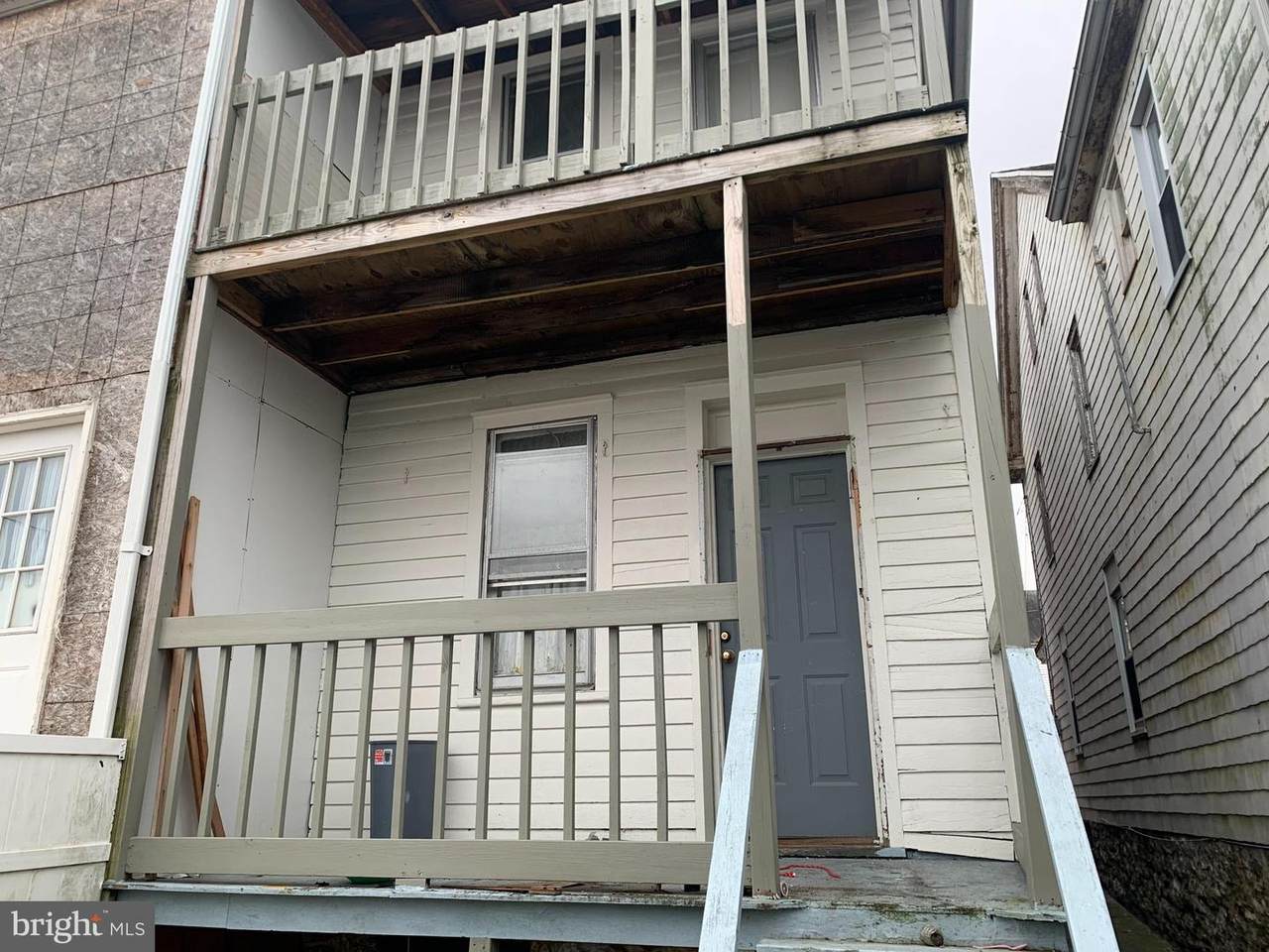 131 Water Street - Photo 1