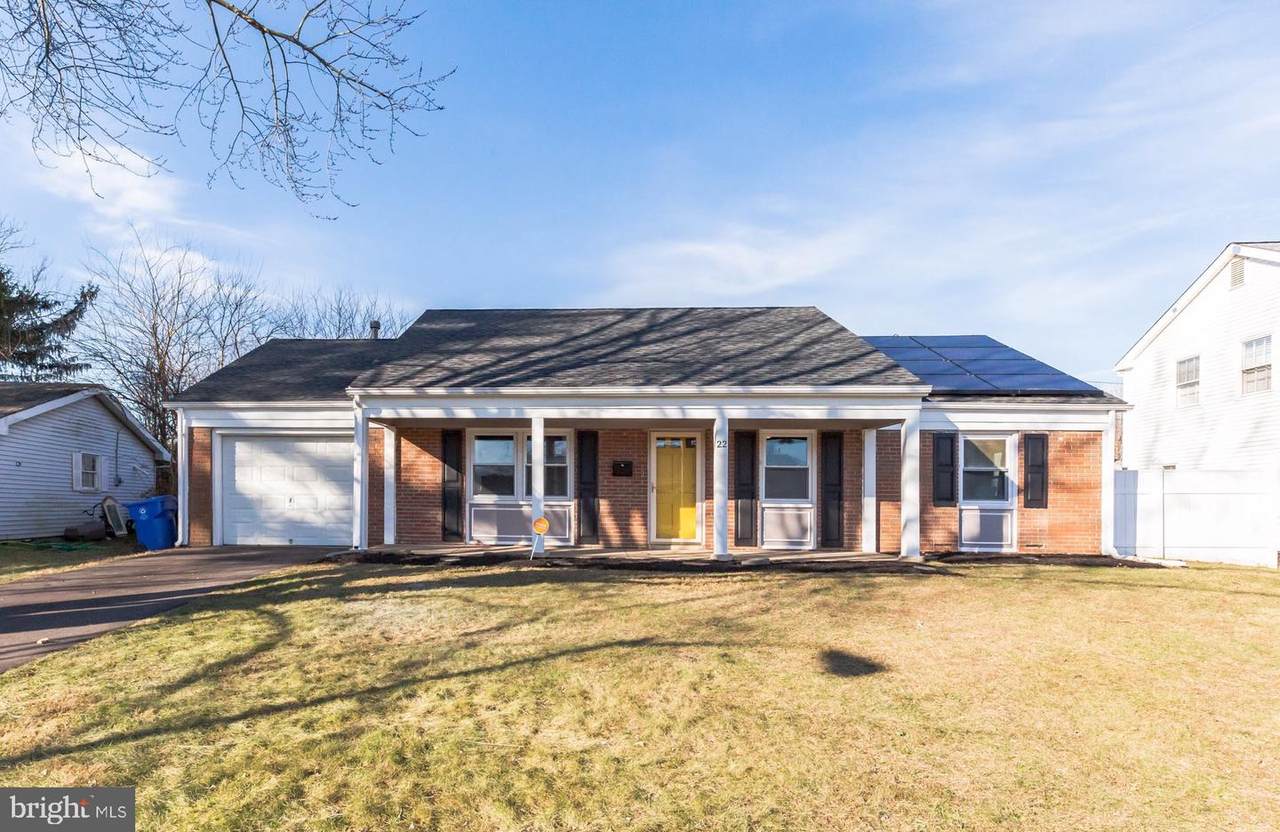 22 Gaylord Circle - Photo 1